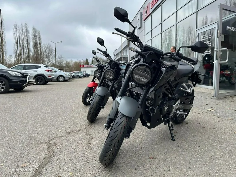 Honda CB 18