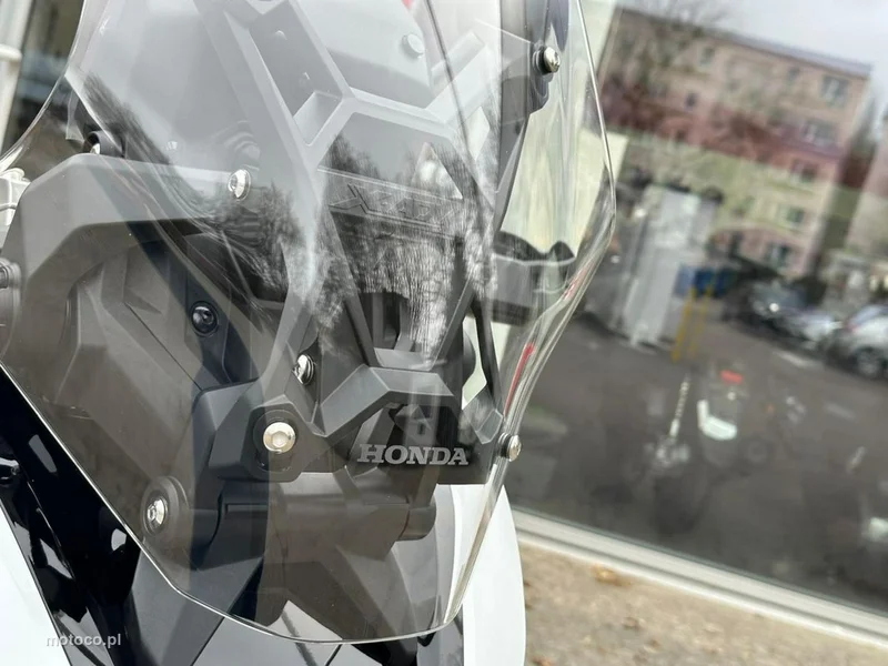 Honda X-ADV 11