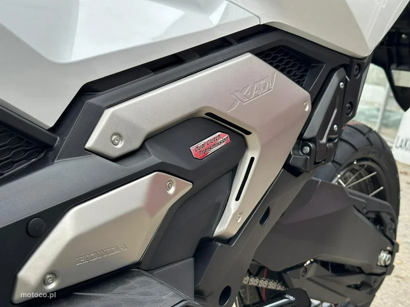 Honda X-ADV 12
