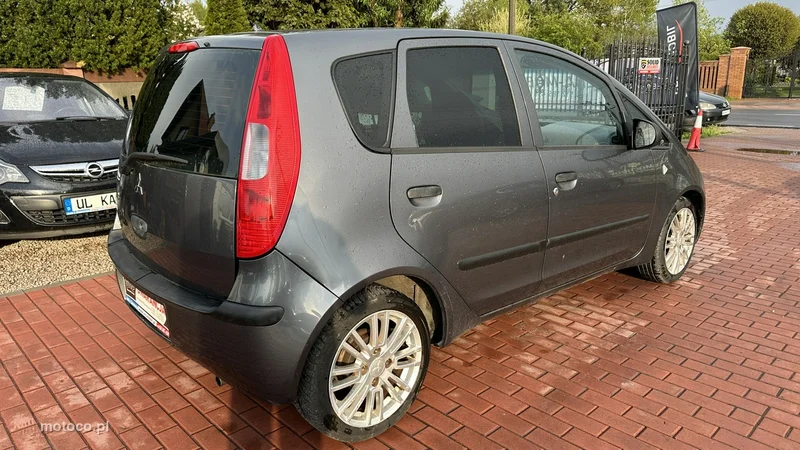 Mitsubishi Colt 6