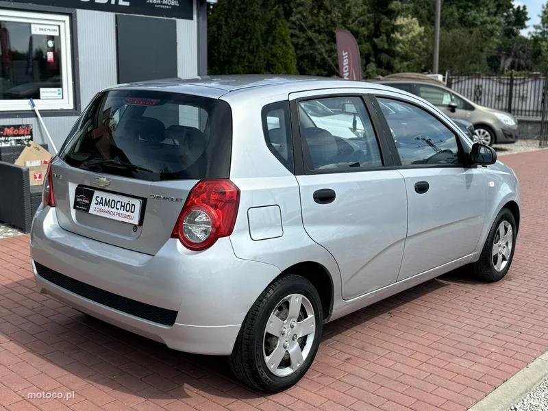 Chevrolet Aveo 7