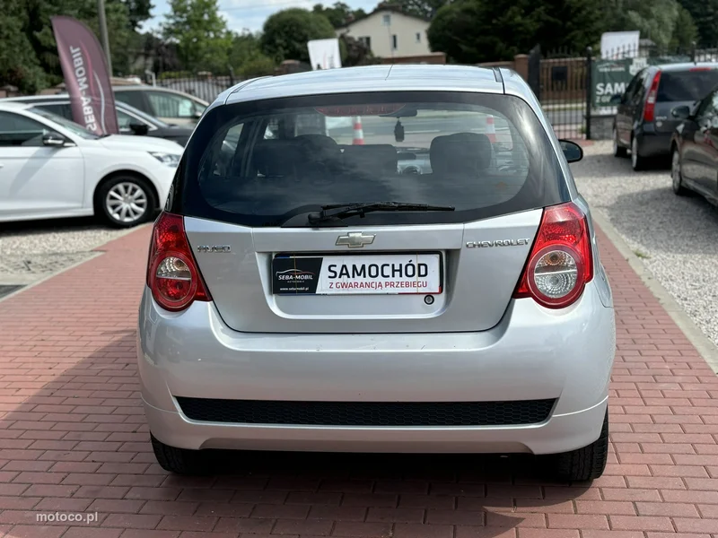 Chevrolet Aveo 9