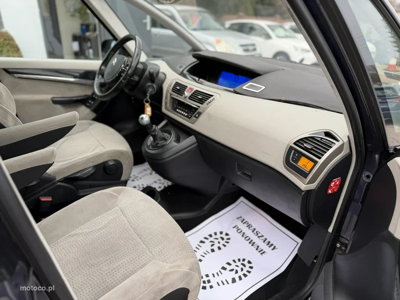 Citroen C4 Grand Picasso 24