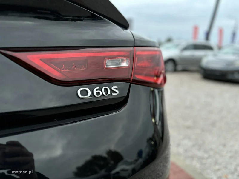 Infiniti Q60 22
