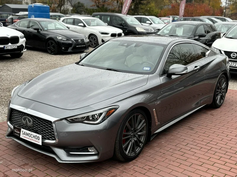 Infiniti Q60 2