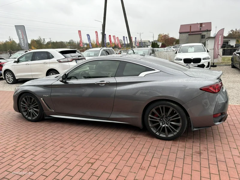 Infiniti Q60 13