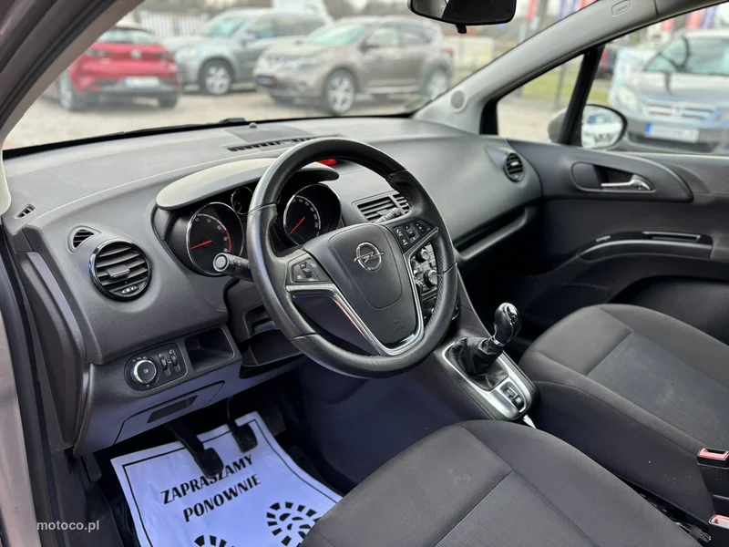 Opel Meriva B 13