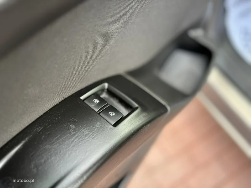 Opel Meriva B 14