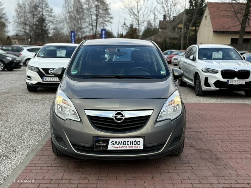 Opel Meriva B 3