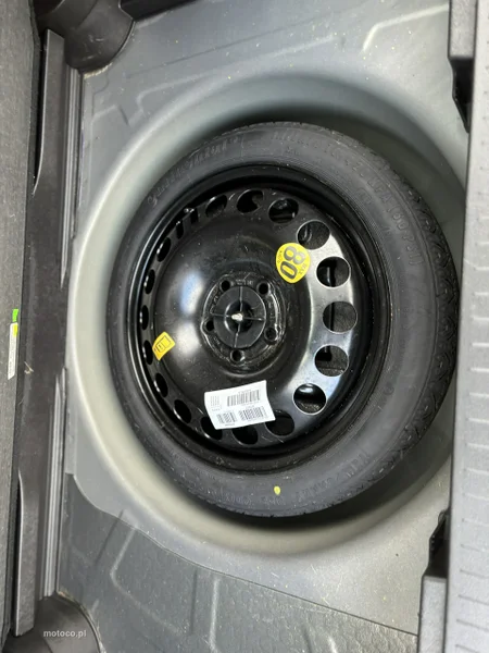 Opel Meriva B 23