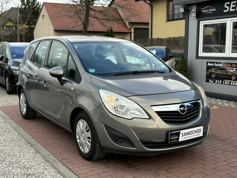 Opel Meriva B 4