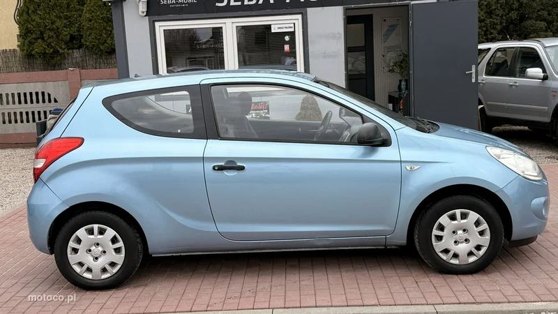 Hyundai i20 4