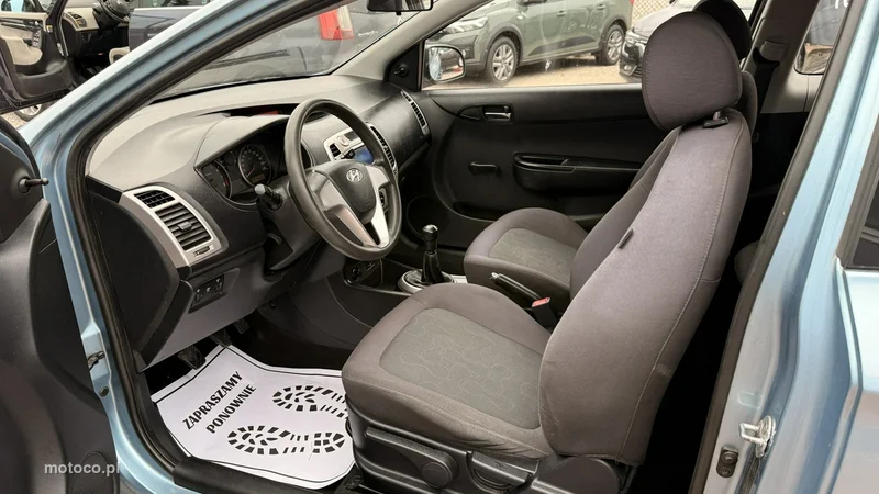 Hyundai i20 6