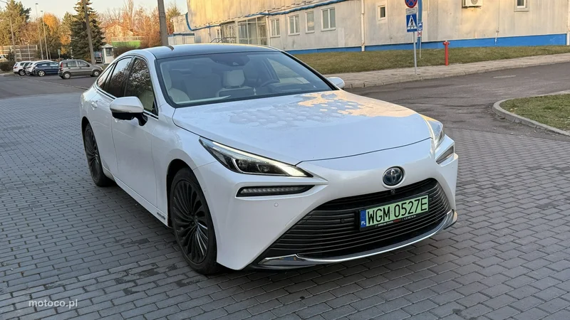 Toyota Mirai 15