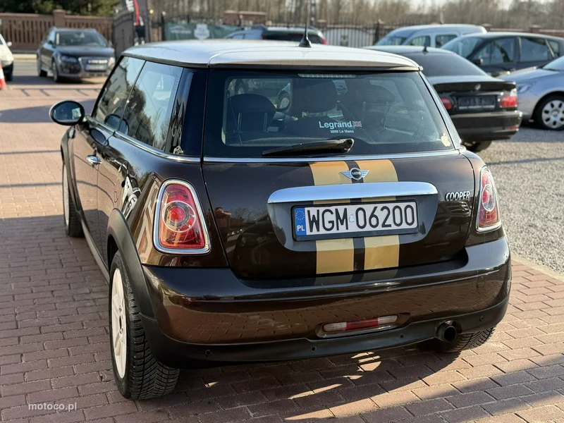 MINI Cooper 12