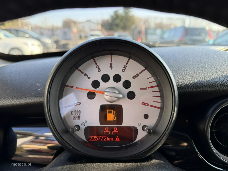 MINI Cooper 19