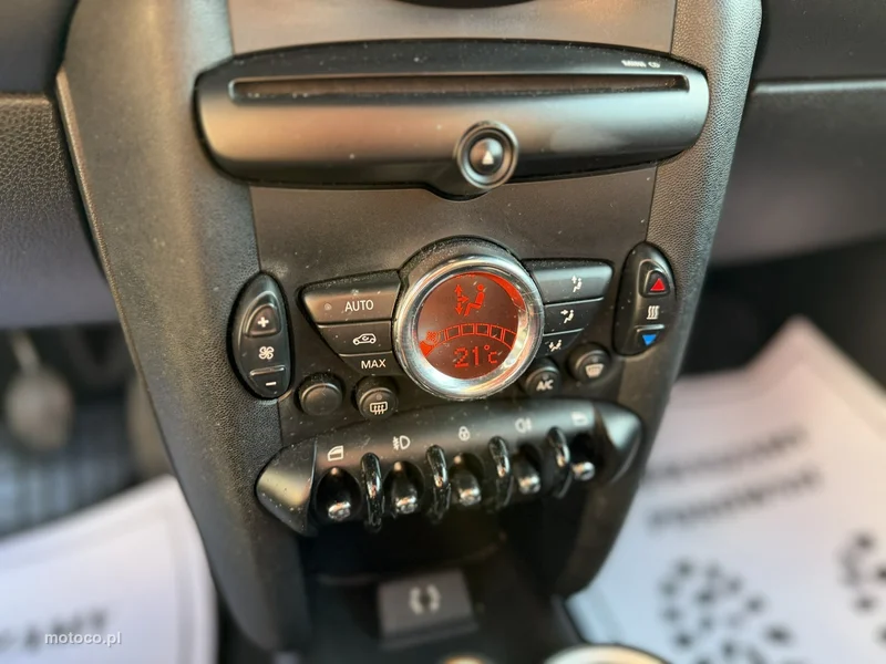 MINI Cooper 22