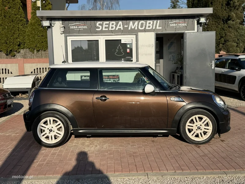 MINI Cooper 7