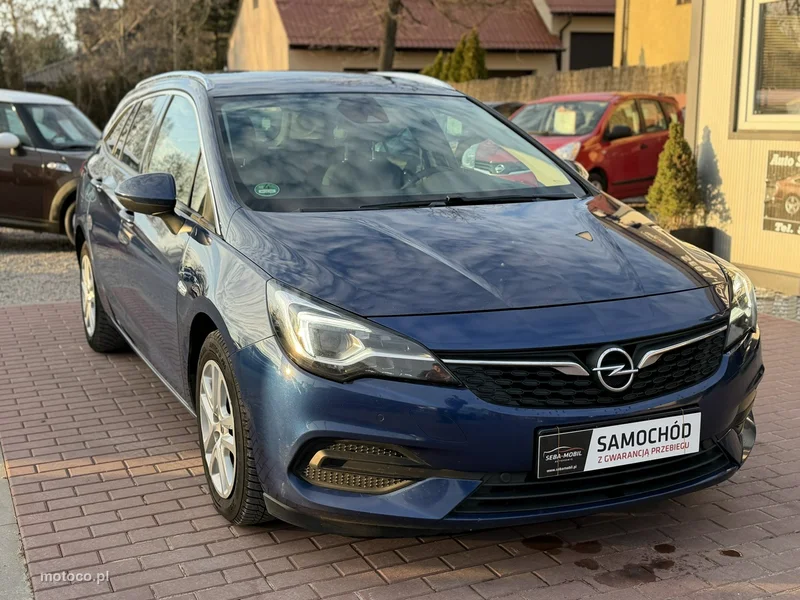 Opel Astra Sports Tourer 4