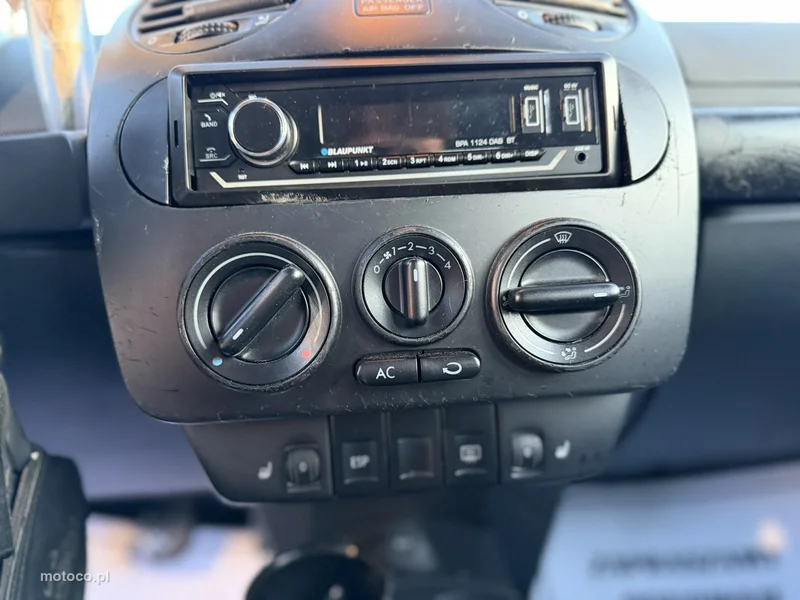Volkswagen New Beetle 20