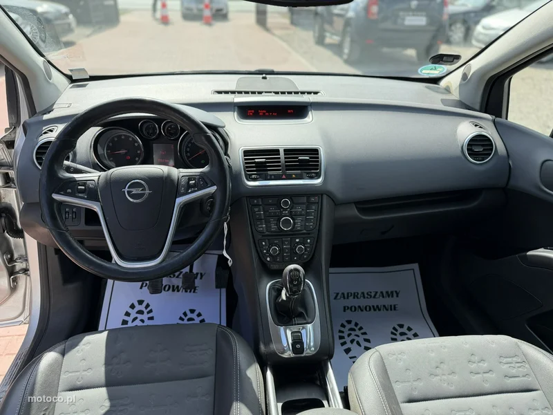 Opel Meriva B 25