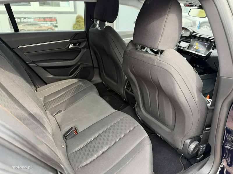 Peugeot 508 SW 33