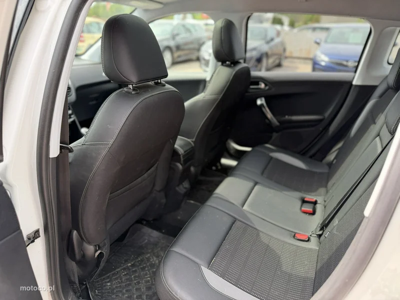 Peugeot 2008 22