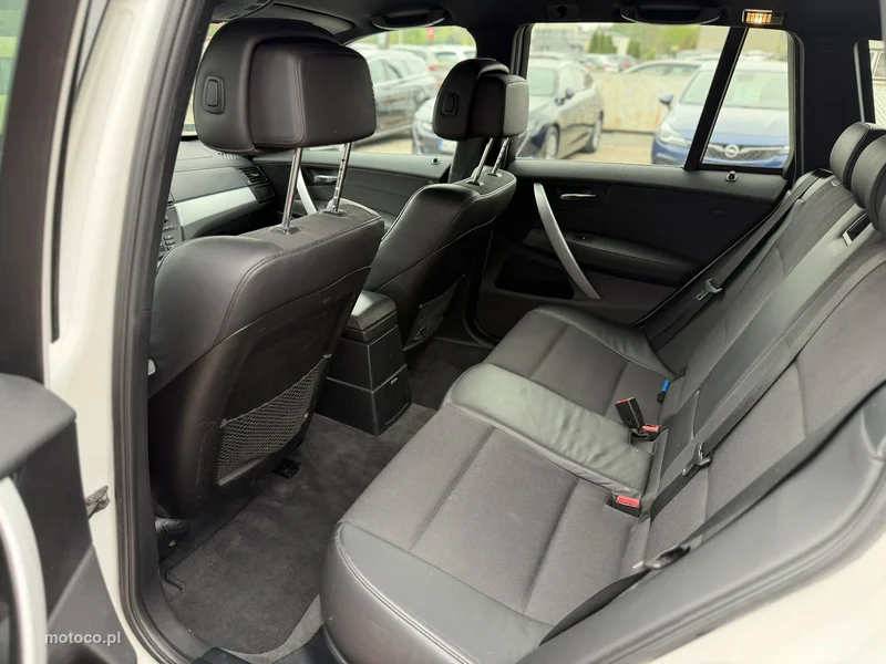 BMW X3 E83 24