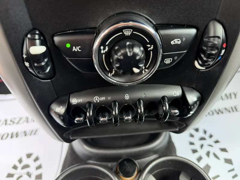 MINI Countryman 21