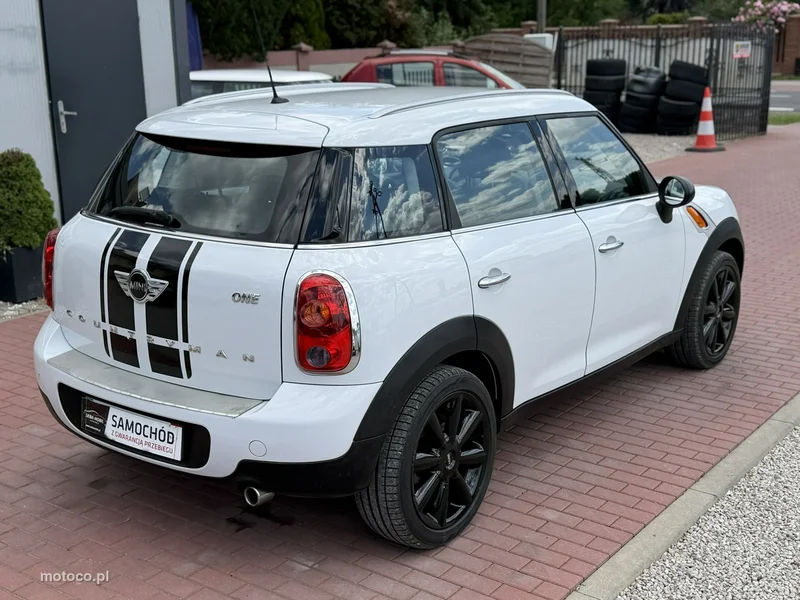 MINI Countryman 8