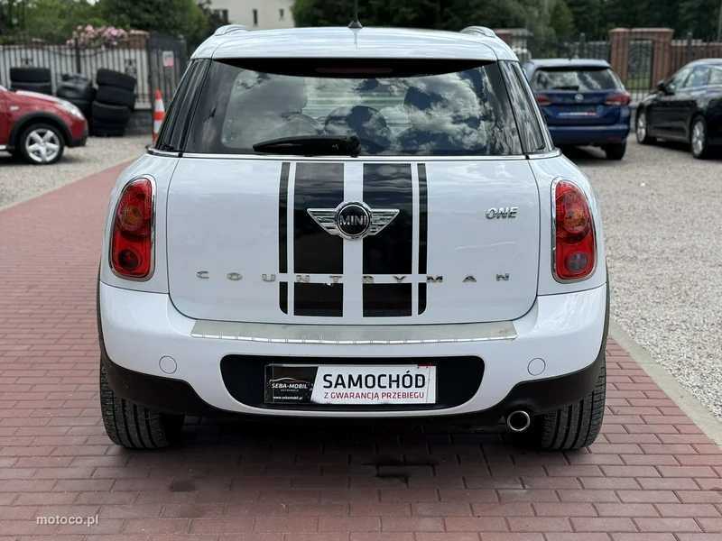 MINI Countryman 9