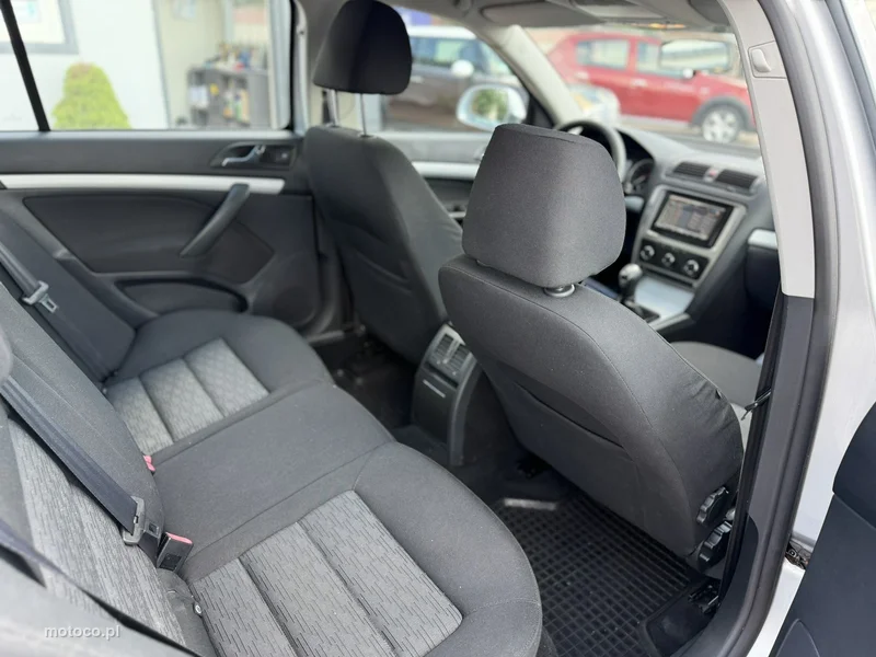Skoda Octavia II 26
