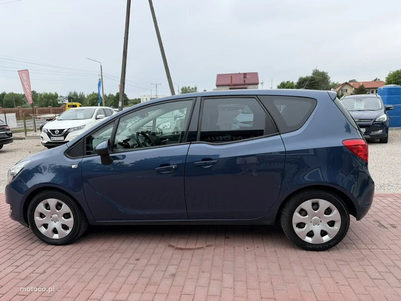 Opel Meriva B 12