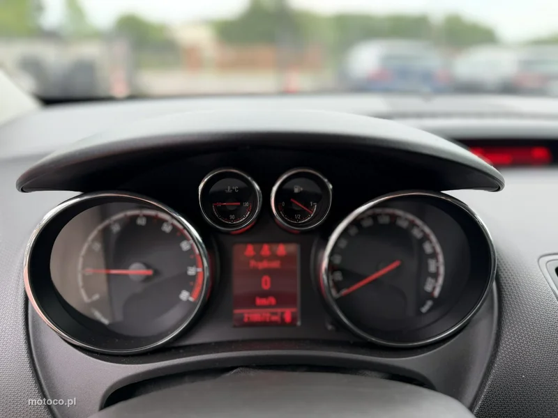 Opel Meriva B 18