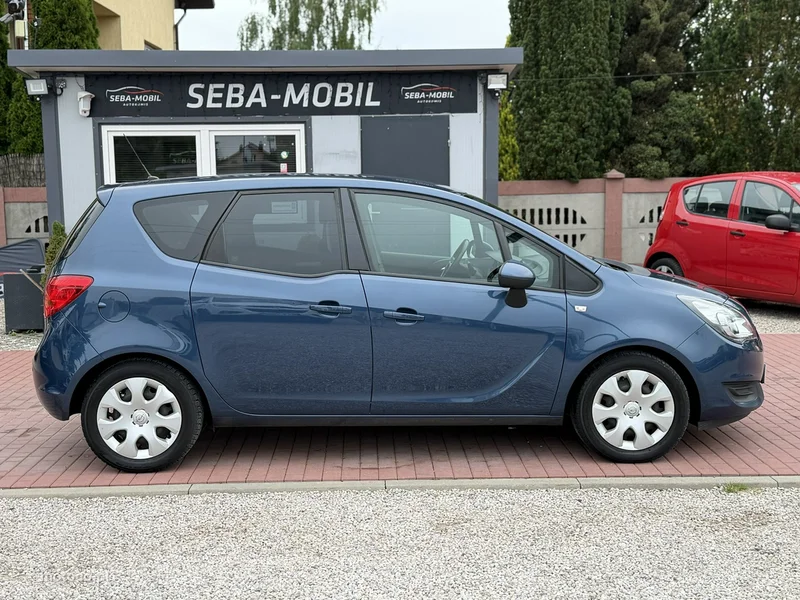 Opel Meriva B 6