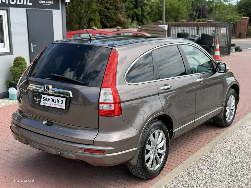 Honda CR-V 8