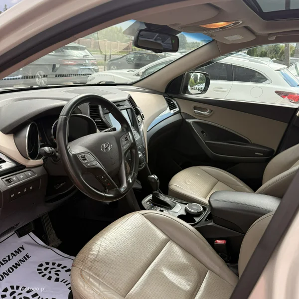 Hyundai SANTA FE 11