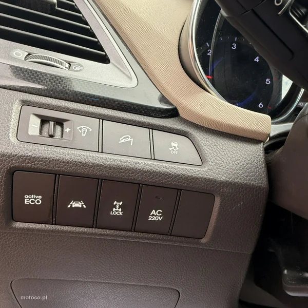 Hyundai SANTA FE 14