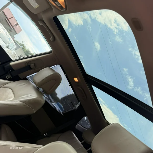 Hyundai SANTA FE 16