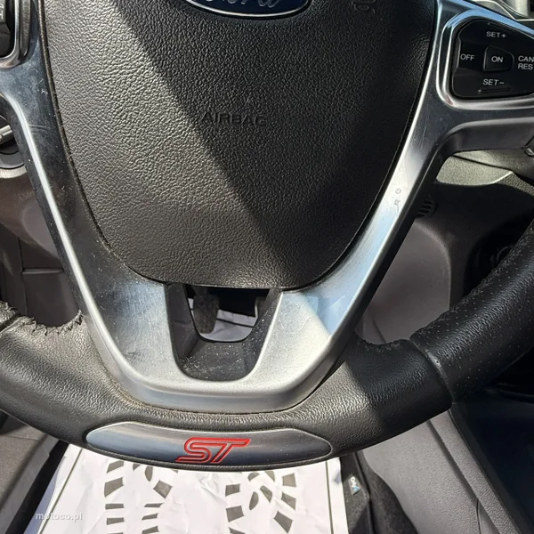 Ford Fiesta VI 17