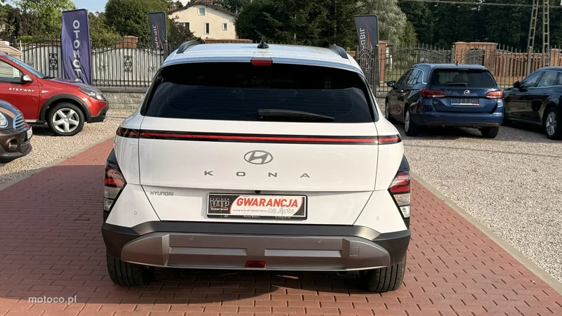 Hyundai KONA 7