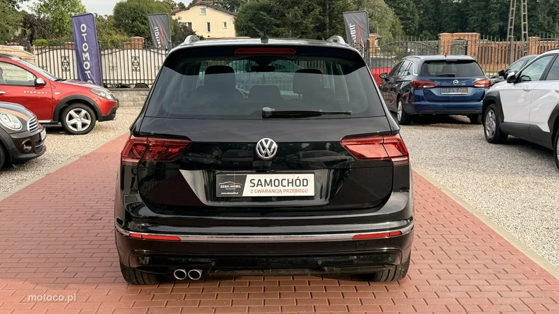 Volkswagen Tiguan AD 5