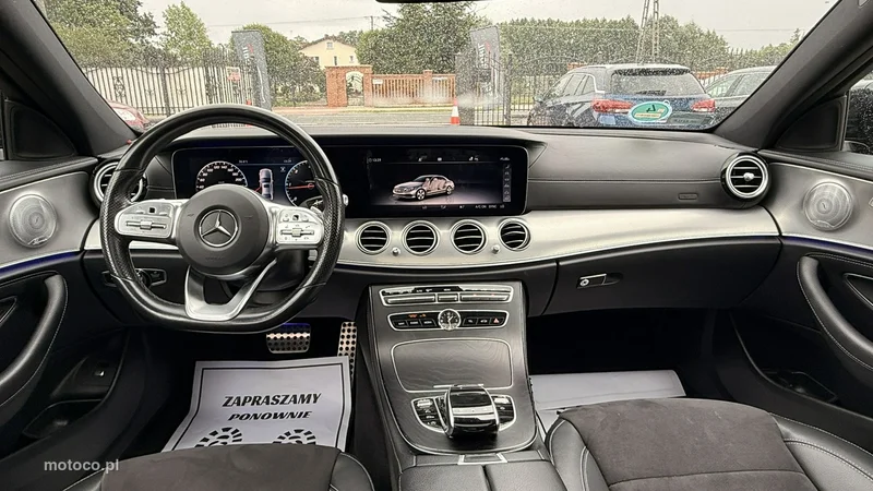 Mercedes-Benz Klasa E W213 E 300 16