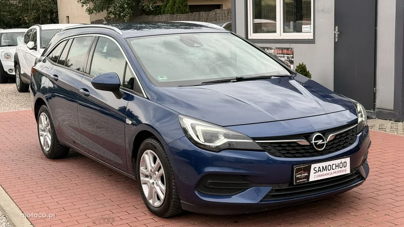 Opel Astra Sports Tourer 3