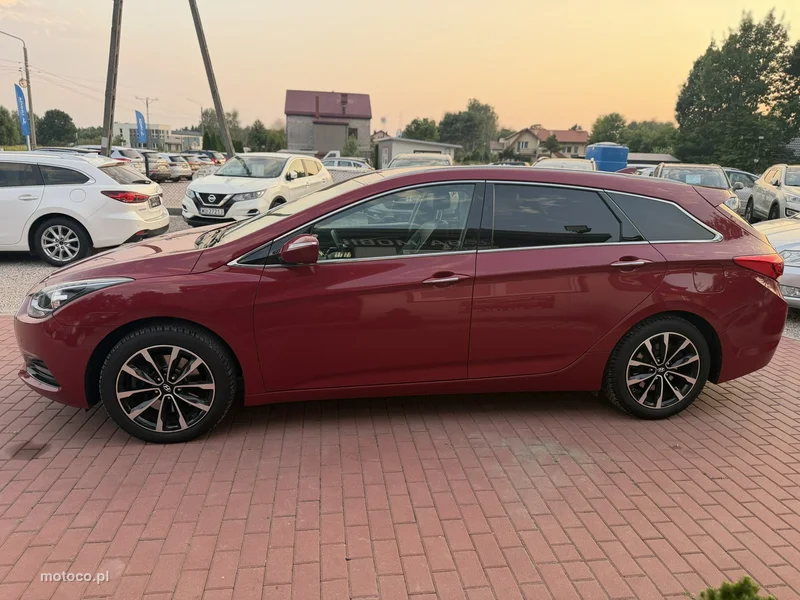 Hyundai i40 12