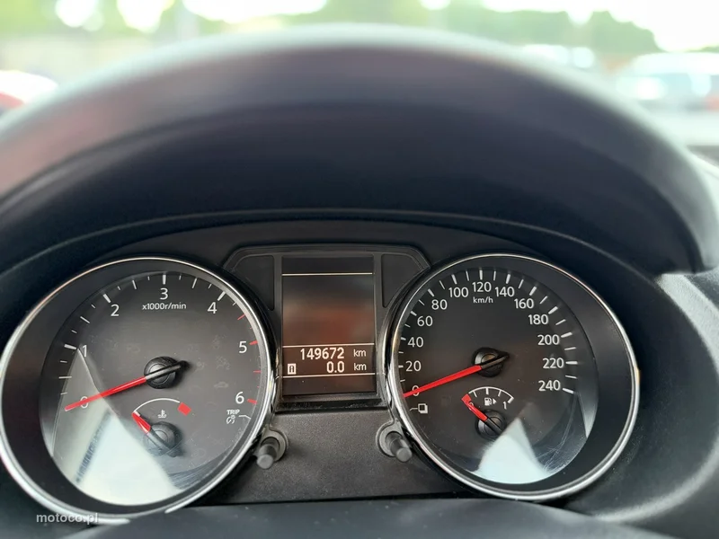 Nissan Qashqai+2 17