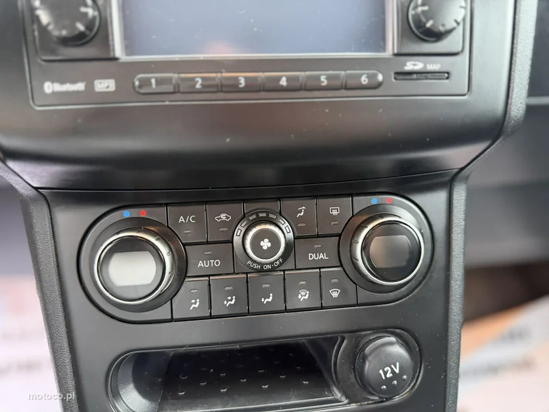 Nissan Qashqai+2 19