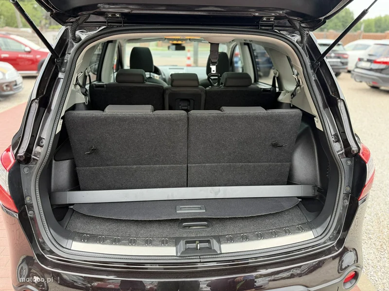 Nissan Qashqai+2 24