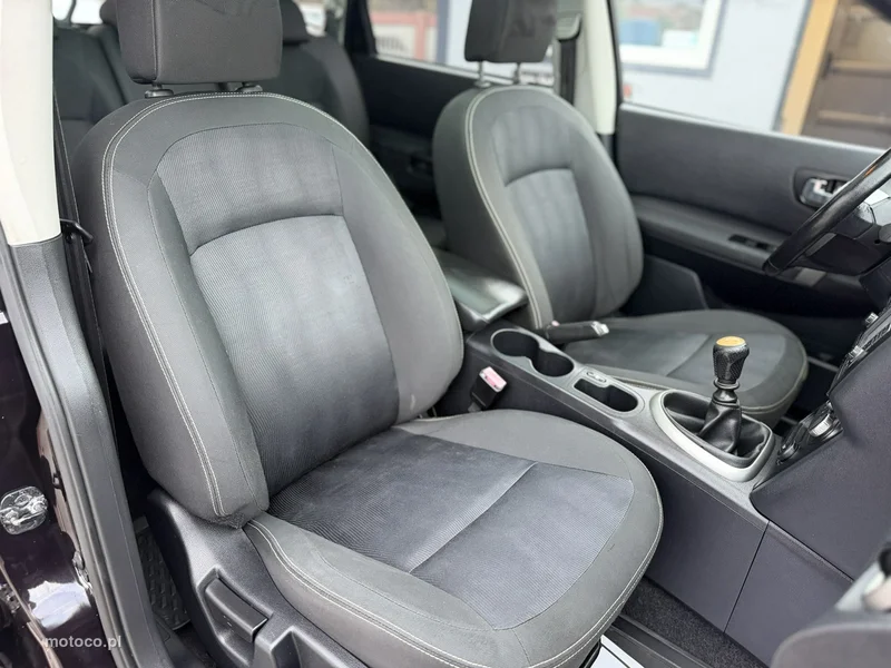 Nissan Qashqai+2 29