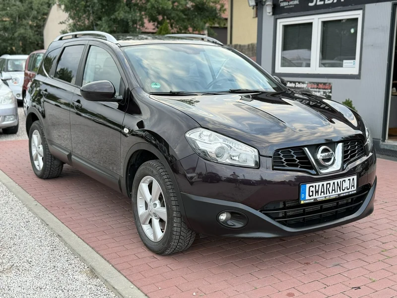 Nissan Qashqai+2 4
